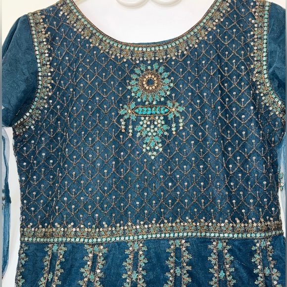 Women net wedding dress in blue navy - Picture 3 of 8